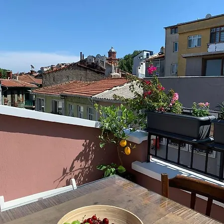 Stanbul House