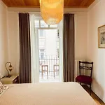 Stanbul House *