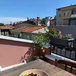 Stanbul House