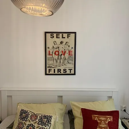 Stanbul House